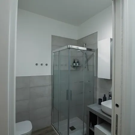 Apartman Clessidra1 Monolocale A 2 Passi Bernina Express