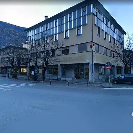 Clessidra1 Monolocale A 300m Bernina Express Apartament